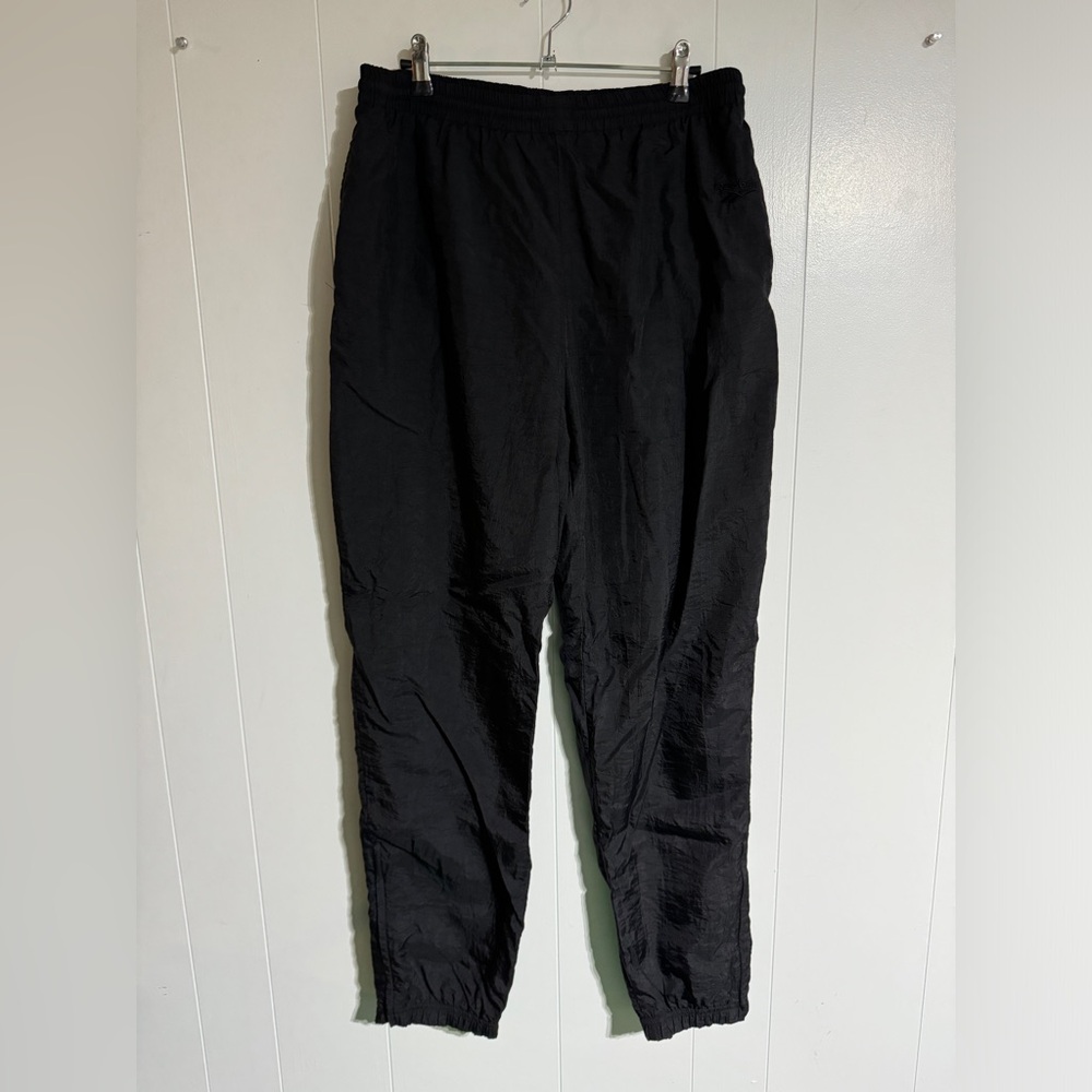 Reebok Vintage Track Pants 90s Nylon Windbreaker Tapered Leg Black Mens Medium